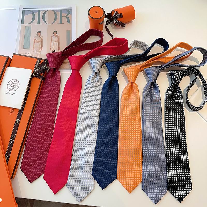Hermes Tie hm64